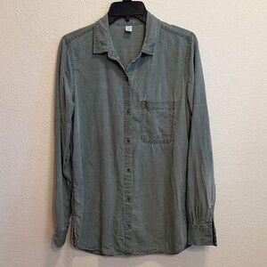 🫒🫒🫒3 for 12$🫒🫒🫒Casual Green Button-Up Shirt